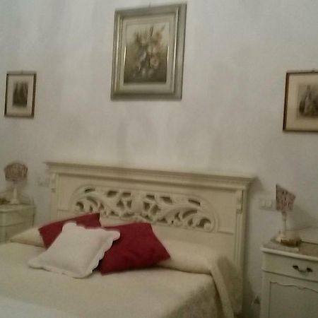 B&B Carla Pisa Buitenkant foto